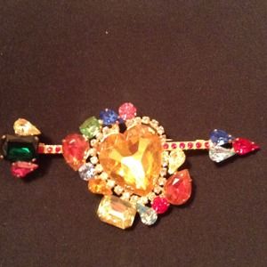 Colorful heart pin! Reduced