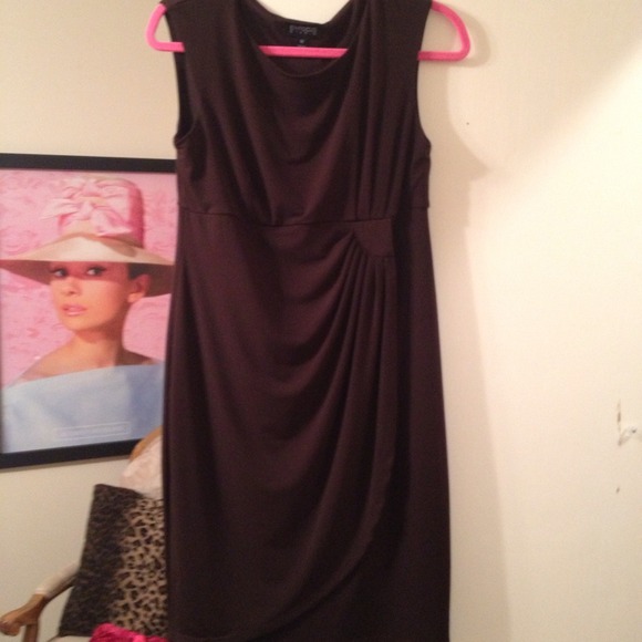 Pretty brown dress