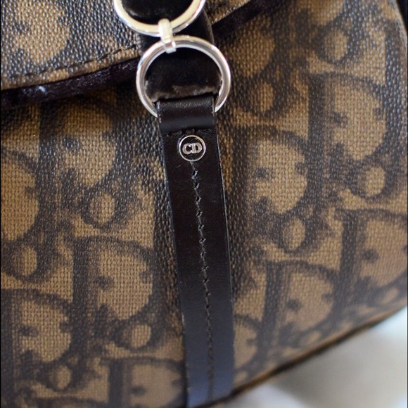 💵💰SOLD💰💵Authentic Christian Dior Monogram bag - Picture 3 of 4