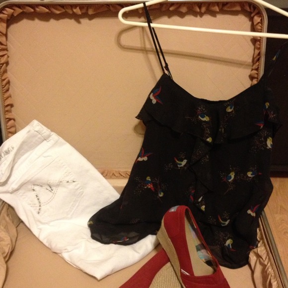 Bundle of three tops for @glimmerofhope - Picture 1 of 3