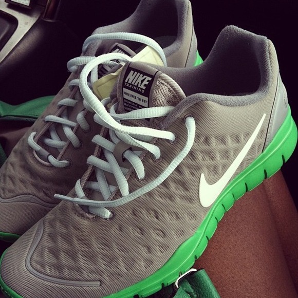 Running shoes