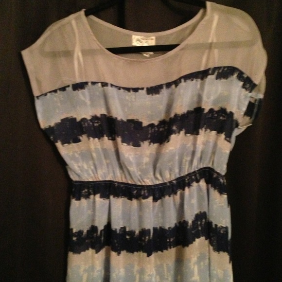 Blue Dress - Picture 2 of 2