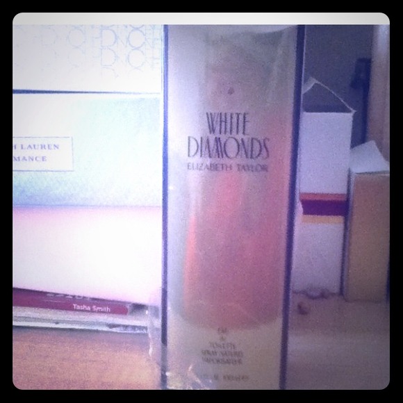 White Diamond Perfume