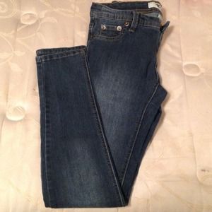 Blue skinny jeans