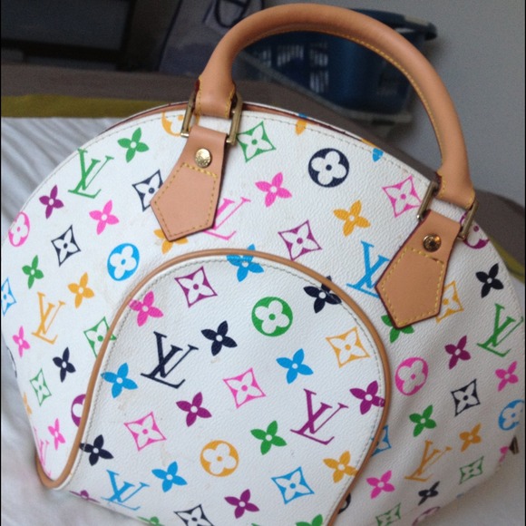 Traded💢Medium size bowling bag💢