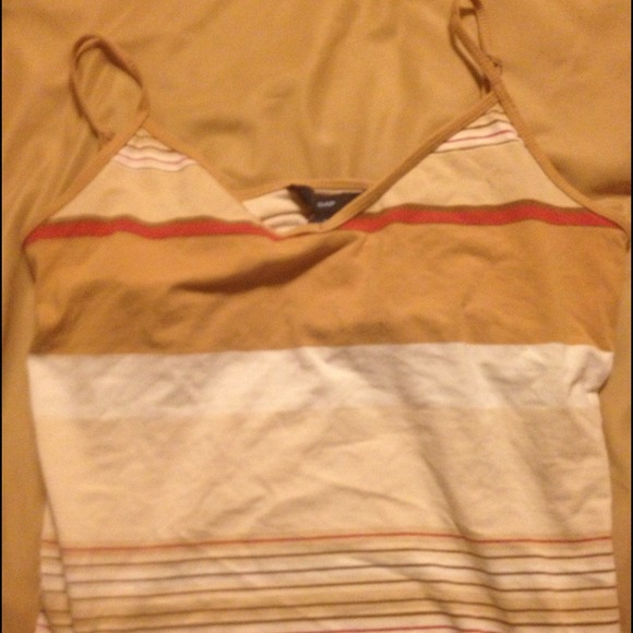 Gap tank top