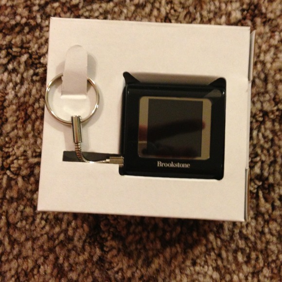 🚫SOLD🚫🆕 Digital photo keychain-easy,no software - Picture 2 of 2