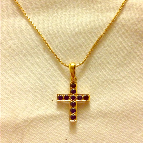 118N - 18K Italy Gold Chain & Sapphire Cross