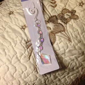 4 crystal ornaments very beautiful