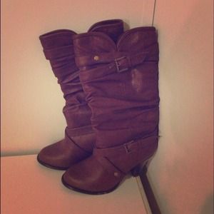 Never worn brown boots.