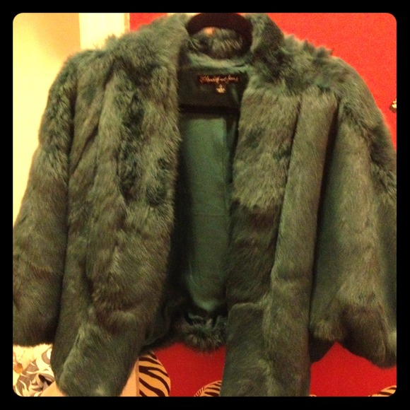 SZ SM Elizabeth and James rabbit cropped coat