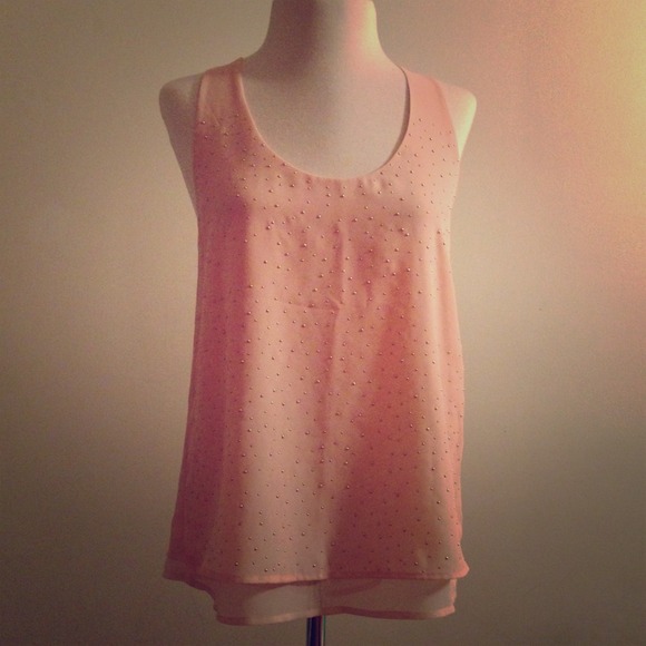 Razor Back Blouse in Peach