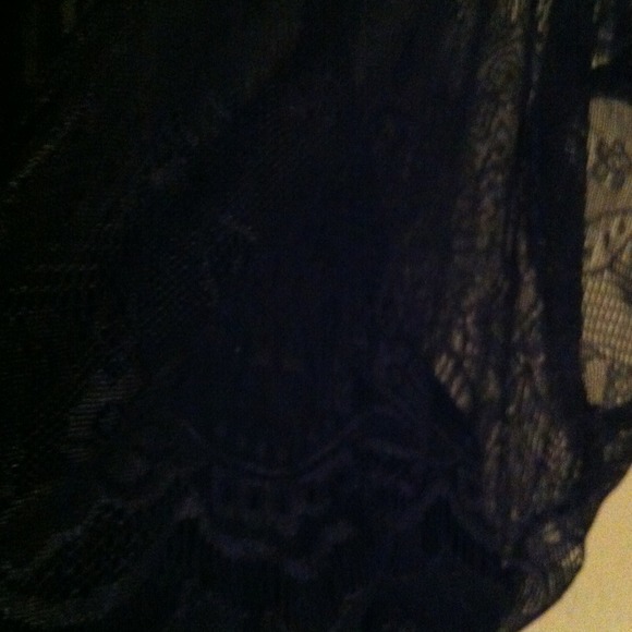 Blouse - Picture 3 of 4