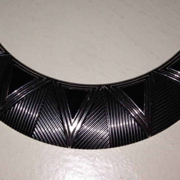 Tribal necklace and bracelet set - Picture 4 of 4