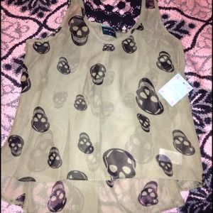 Lacey olive green skull shirt & brown skull shirt