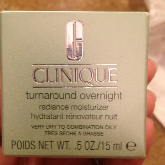 Full size Clinique radiance moisturizer