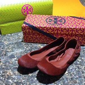 Brand New AUTHENTIC Tory Burch Eddie Ballet Flats