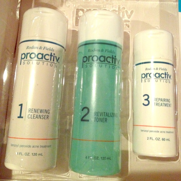 PROACTIV 3-Step System! New In Box!!