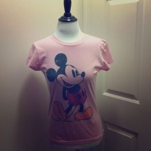 ❌Sold❌💝Vintage Mickey shirt💝