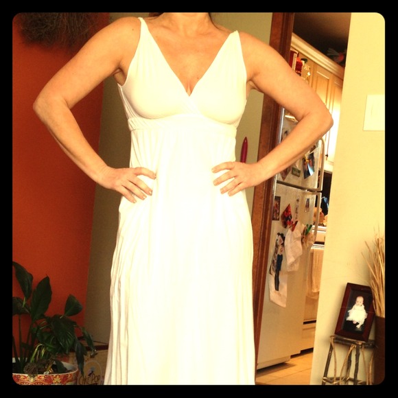 💕 Sold 💕Gypsy05 white maxi dress!