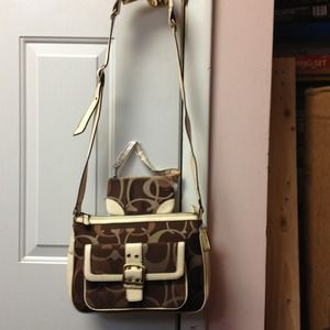 Coach like handbag with bonus zipper card holder