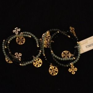 Round cross bracelet