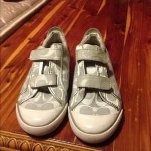 Authentic coach shoes