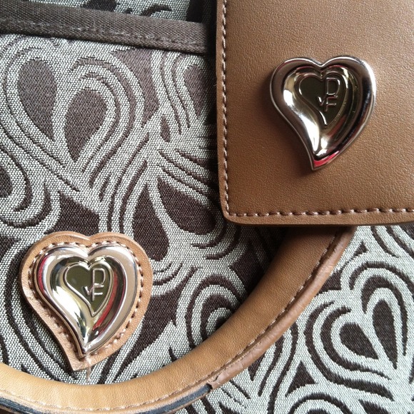 dvf Handbags - €HostPick 9/22Authentic Rare Diane Von Furstenberg