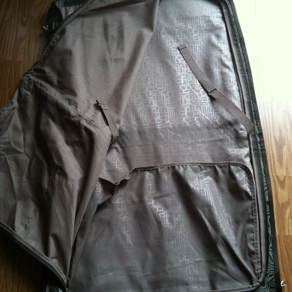 €HostPick 9/22Authentic Rare Diane Von Furstenberg - Picture 3 of 4