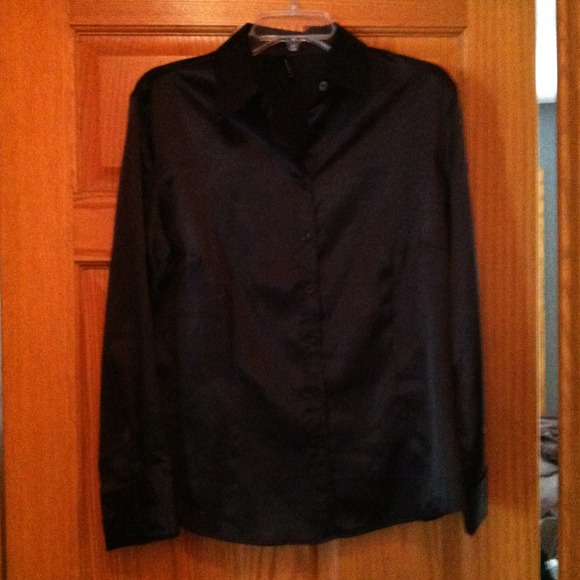 Black satin blouse (xl)