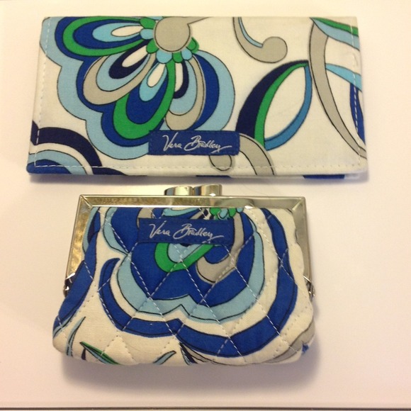 " Sold" Vera Bradley Check Book and Coin Purse
