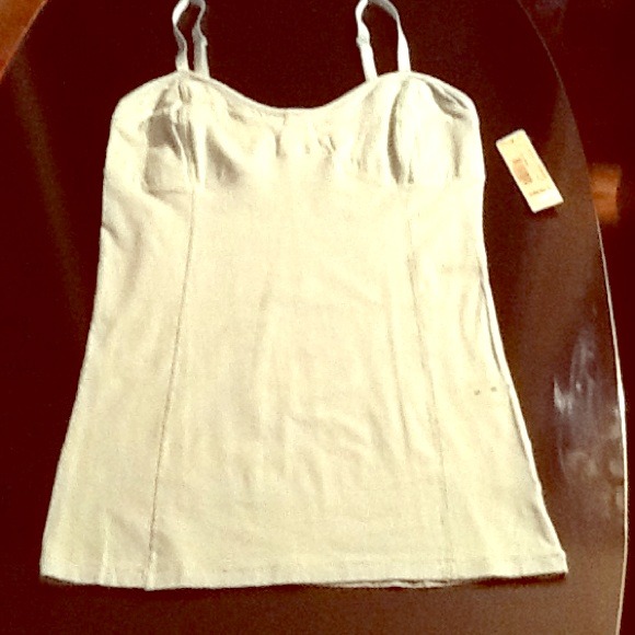 🙅SOLD🙅 Decree Silt Green Undershirt Sz Small🌷🌷