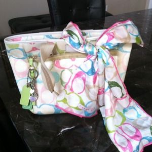 ❗Reduced❗Authentic spring coach bag with scarf