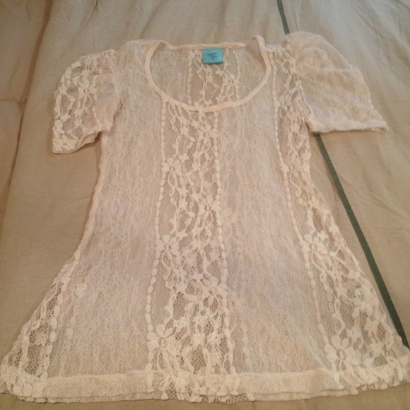 ❤Bundled❤Cream Lace Top
