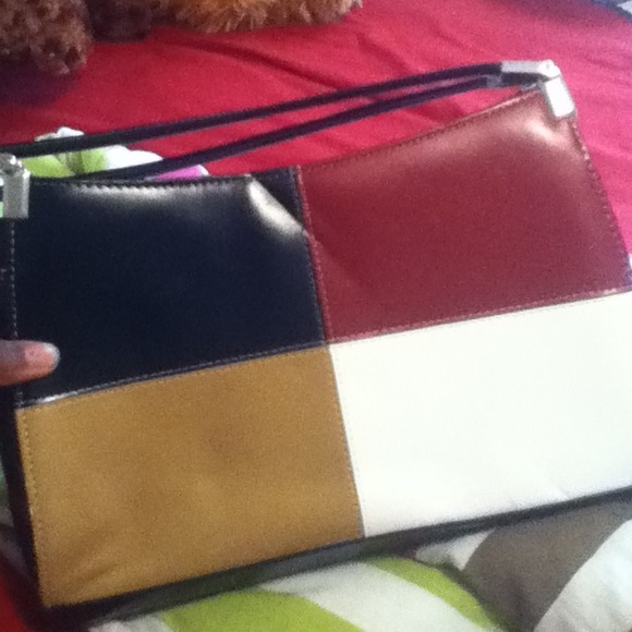 Purse - Picture 3 of 3
