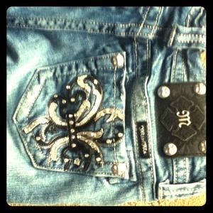 Miss me capris size 25