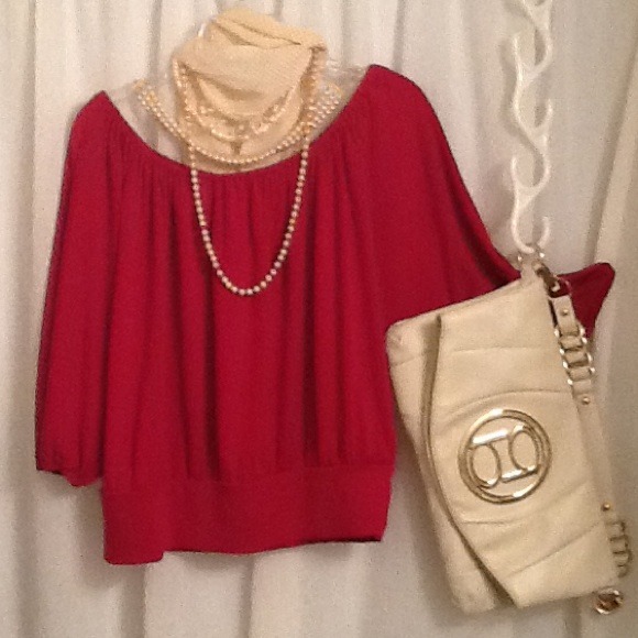 SALE!!   Cute fuchsia top
