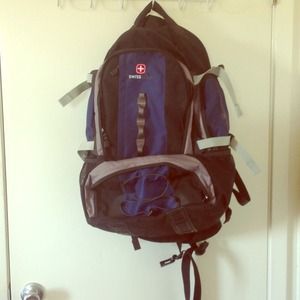 Swiss Gear back pack- Padded straps, Barely used