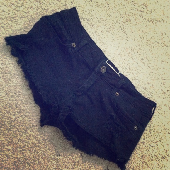 Black Frayed Shorts