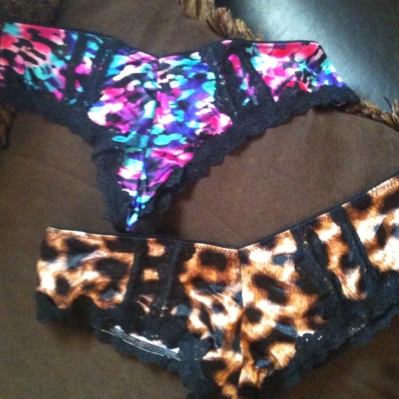 Thongs