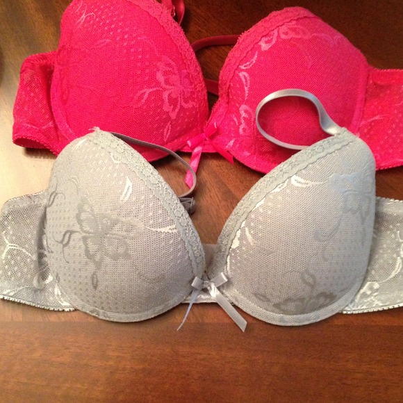 2-Bras size 34B, never worn (1-pink and 1-gray)