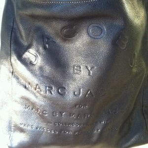 Marc Jacobs leather crossover/ shoulder  bag