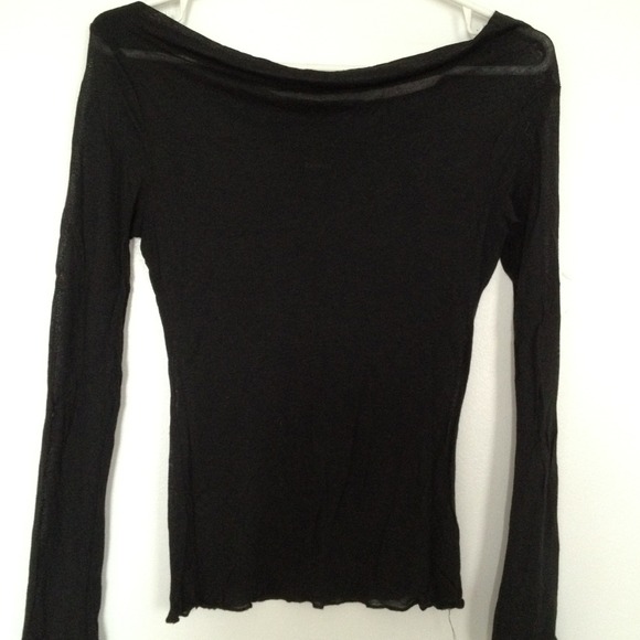 Express Black Top