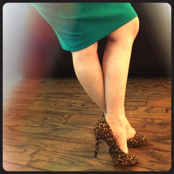 BCBGeneration BG-Melbee Leopard Print Pump