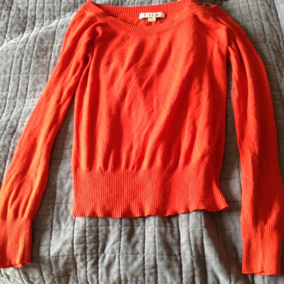 Red forever 21 sweater - Picture 1 of 3