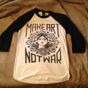 ((((((( RESERVED)))Obey "make art not war" tee
