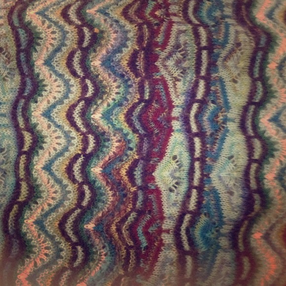 Missoni knit scarf!