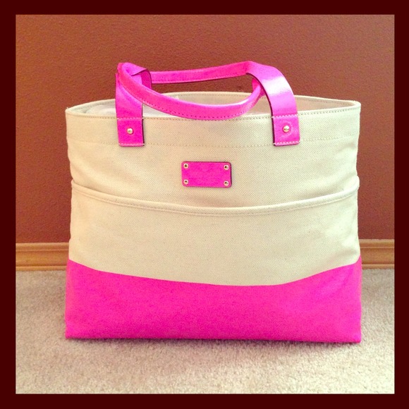 ❌SOLD❌ Authentic Kate Spade Magazine Tote