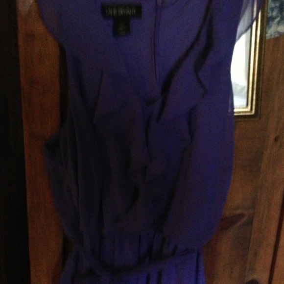 Dress - Picture 2 of 2