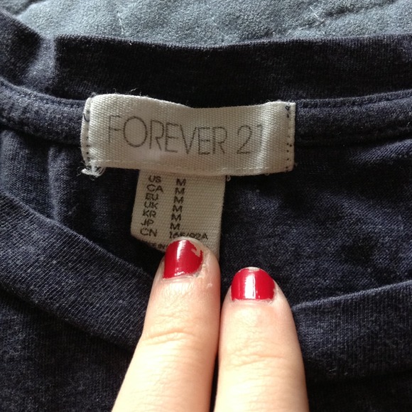 Forever 21 sweater - Picture 2 of 3